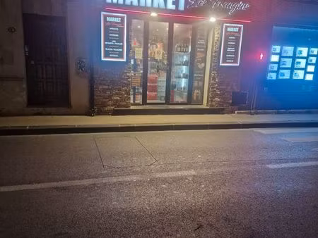 supérette de nuit