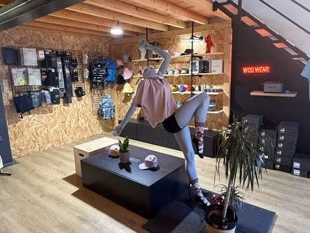 fond de commerce vêtement et accessoires de crosstraining