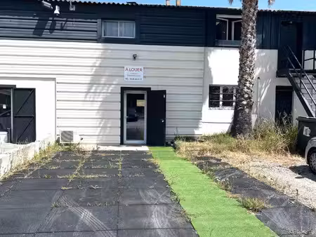 local commercial 90m2