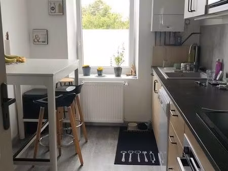 loue jolie t3  55m2  parking  jardin et cave