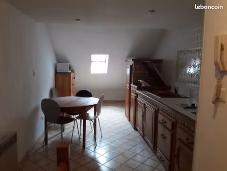 f2 meublé