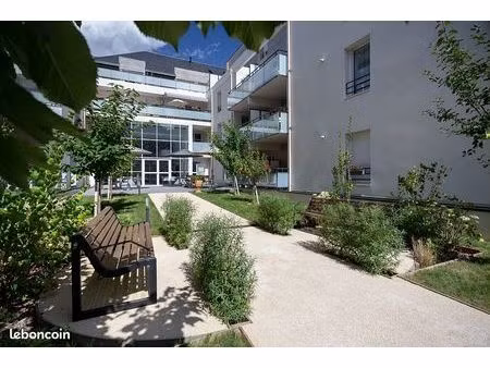 appartement 1 pièce 33 m²