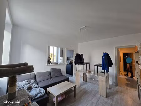 charmant t4 de 93 m² lumineux - hyper centre d'ancenis saint-géréon – parking privé - faib