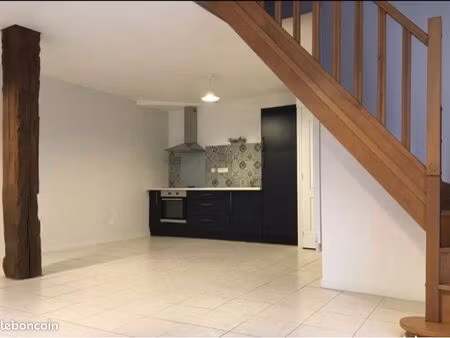 maison t2 bourg 45m2 + terrasse