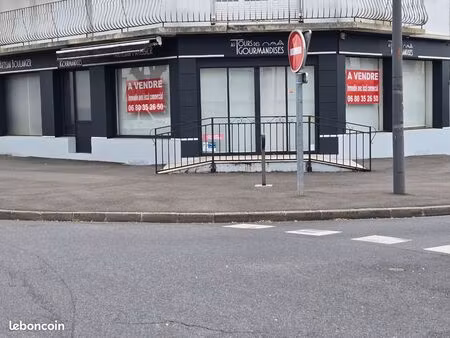 vend immeuble + matériels de boulangerie 2023