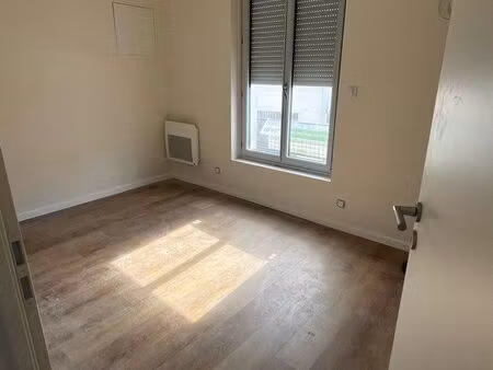 location bureaux individuels(3 en tout) tours centre quartier place strasbourg