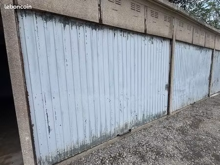 location garage sur sourdeval 13 5 m2