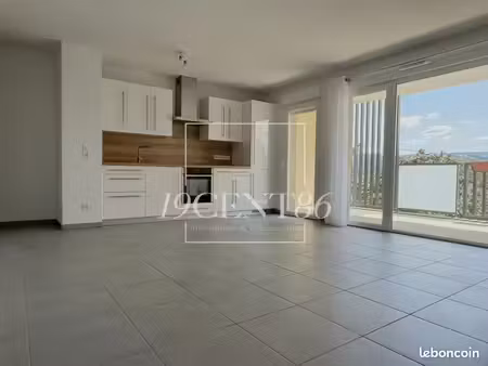 appartement 3 pièces 64 m²