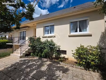pavillon 5 pièces 85 m²