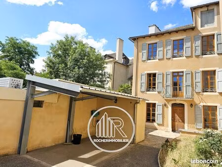 propriété 8 pièces 205 m²