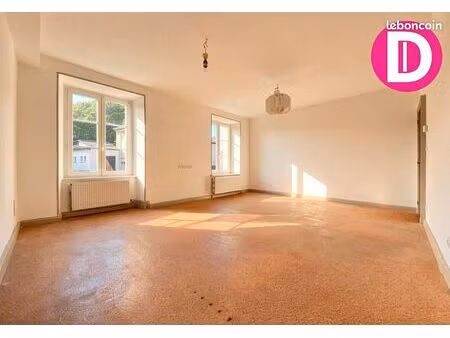 appartement 2 pièces 55 m²