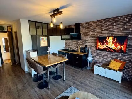 appartement t1 bis rénové dans résidence face mer