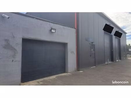 location hangar de stockage