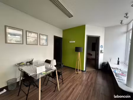 local commercial 45 m²