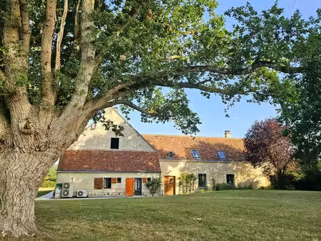 longère 10 pièces 261 m²
