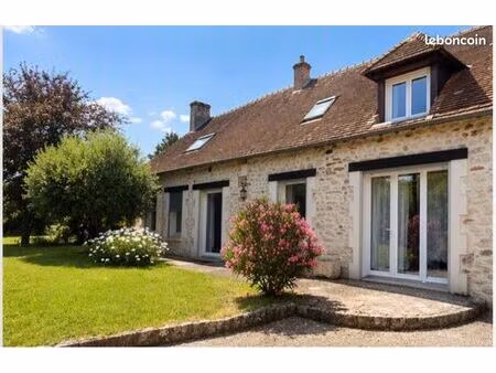 vends maison de caractère 208 m2 à proximité de vendome (41)