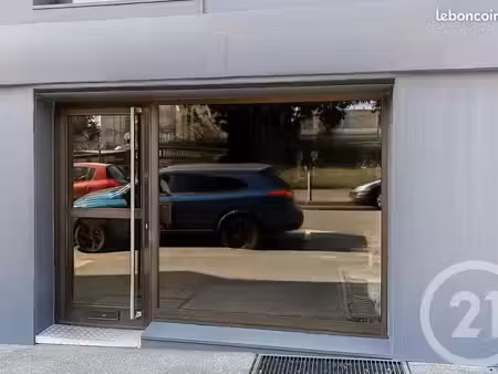 local commercial 97 m²