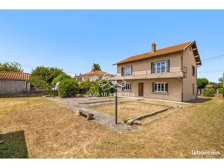 maison 5 pièces 140 m²