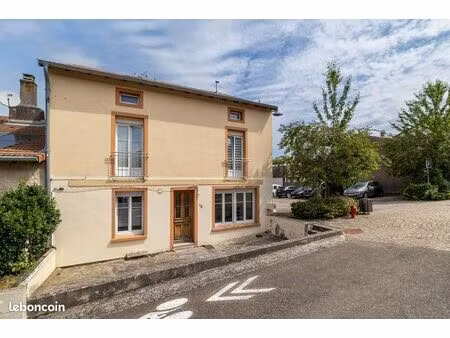 maison de village 6 pièces 150 m²