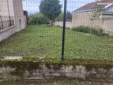 terrain constructible à vendre