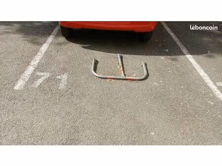 parking à louer proche gare rennes - 45/mois