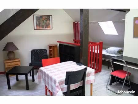 studio meublé