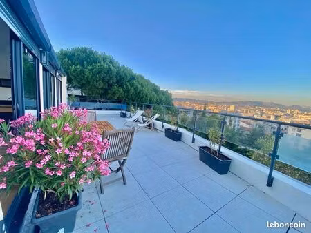 appartement rooftop  marseille