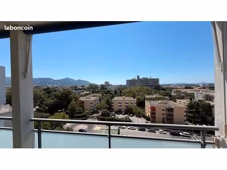appartement type 4 balcon box vue degagé