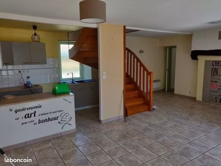 maison 3 pièces 65 m²