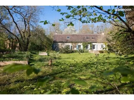 à vendre –un véritable havre de paix au cœur de la nature