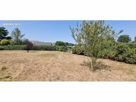terrain 618 m² les garennes sur loire