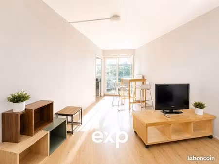 studio 1 pièce 31 m²