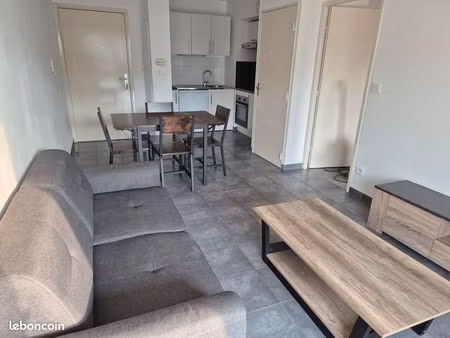 appartement 2 pièces à plan-de-cuques