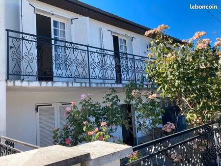 maison familiale lumineuse avec jardin dans un quartier calme d’orléans