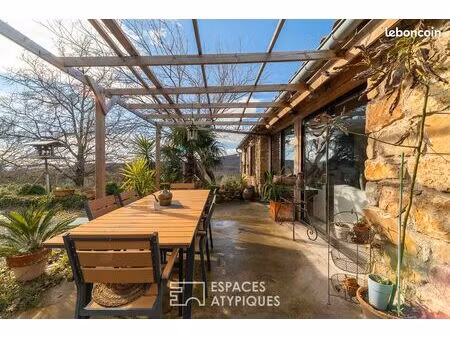 propriété 3 pièces 96 m²