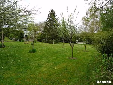 terrain à bâtir à brin sur seille