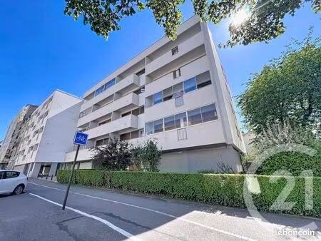 appartement 2 pièces 47 m²