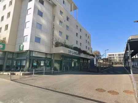 place parking vélodrome  portail sécurisé