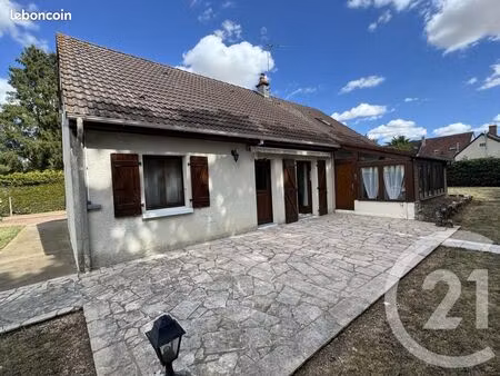 maison 7 pièces 126 m²