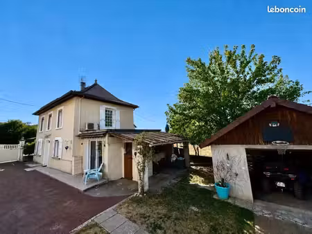 maison 4 pièces 80 m²