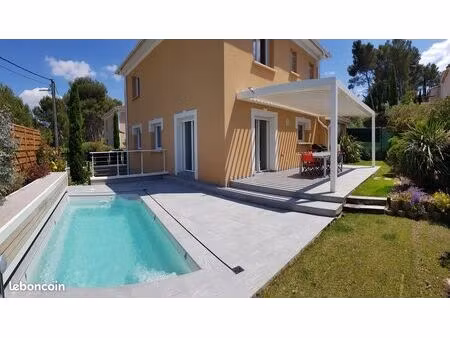 villa t5/6 de 145m² meublée avec piscine