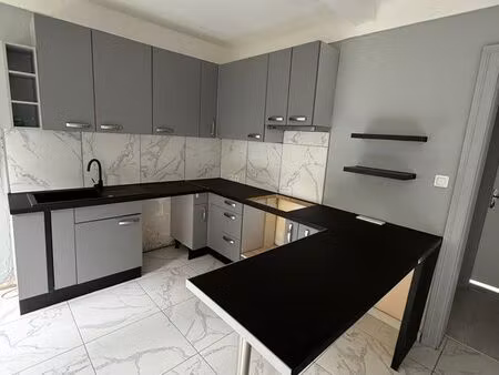 longwy appartement rénové avec terrasse – 75 m² – à 5 min du luxembourg