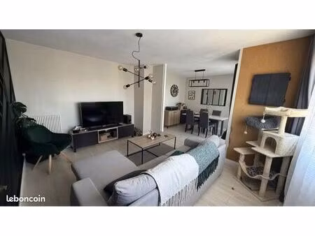 à vendre - bel appartement de 84m2 - 160 000