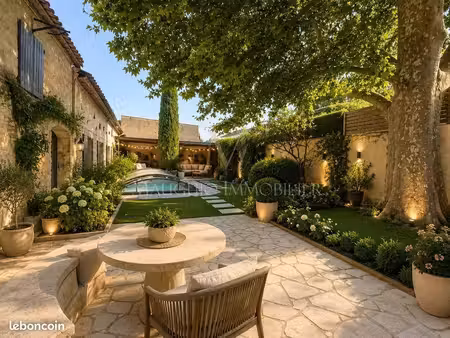 propriété 7 pièces 205 m²