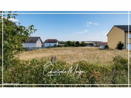terrain 1 620 m² lorquin