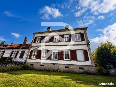 immeuble 9 pièces 217 m²