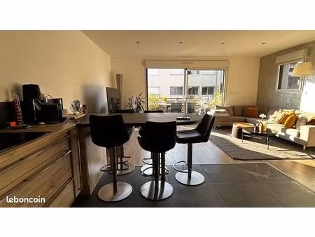 appartement 100 m2 - 5 pièces - terrasse - proche gare et quartier saurupt