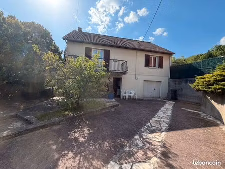 maison individuelle 4 chambres  garage et jardin