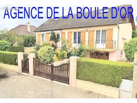 st just sauvage - pavillon independant sur sous sol total