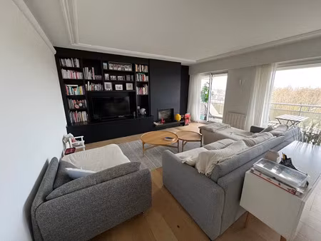 location meublée appartement 5 pièces 127.69 m² à la madeleine (59110)  2 700 €